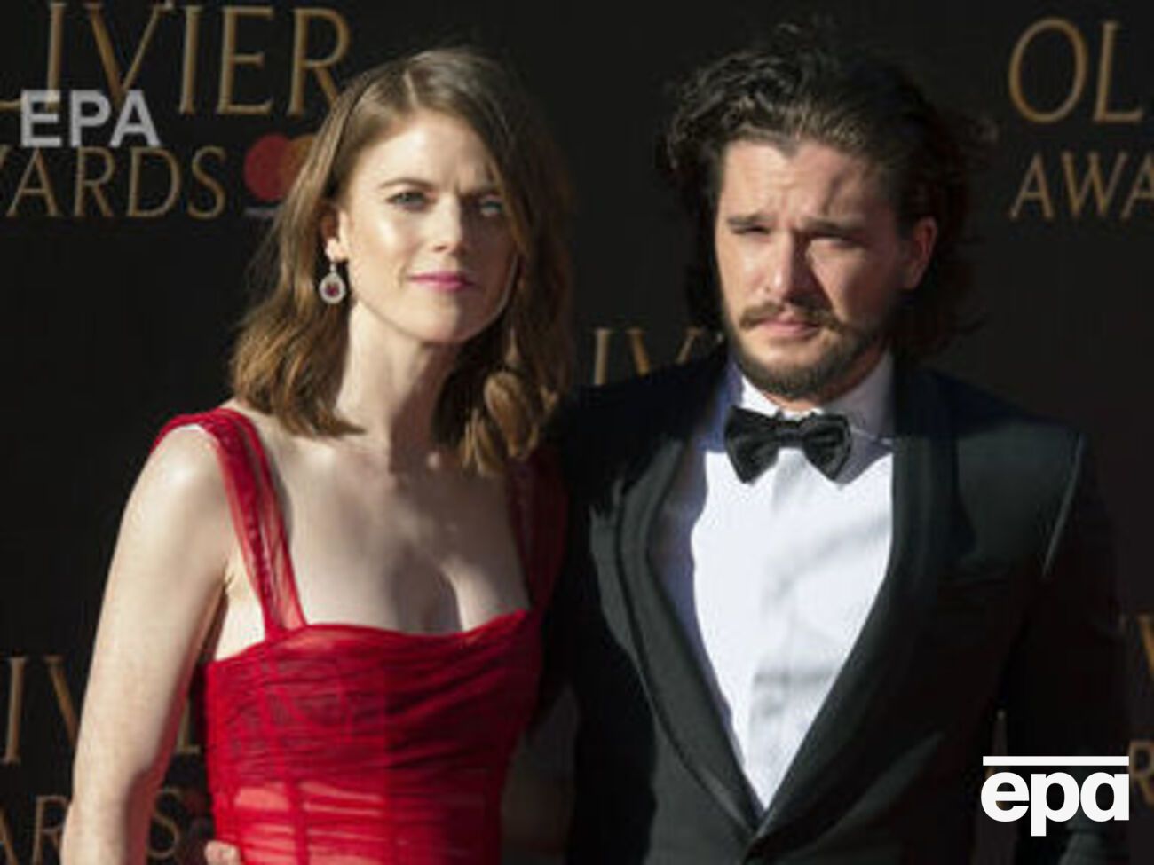 Харингтон и Лесли поженились 23 июня