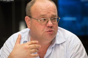 Франков каже, що президент ФФУ вдає, що живе "на $500"