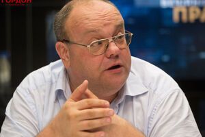 Франков: Вдруг никому неведомая, ничего не построившая фирма "ФФУ Продакшн" выигрывает за день 66 тендеров в Киеве