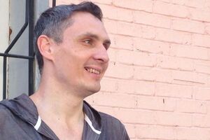 26 червня "Севастопольський міський суд" виніс Мовенку новий вирок у вигляді одного року умовно з випробувальним терміном