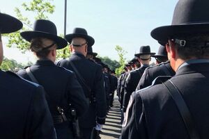 По данным CBS News, в редакции газеты погибли четыре человека