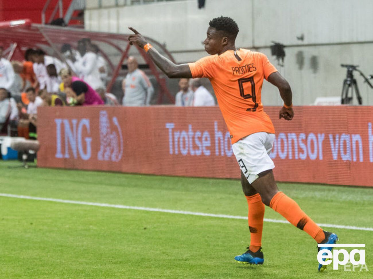 Квінсі Промеса після бійки затримали поліцейські