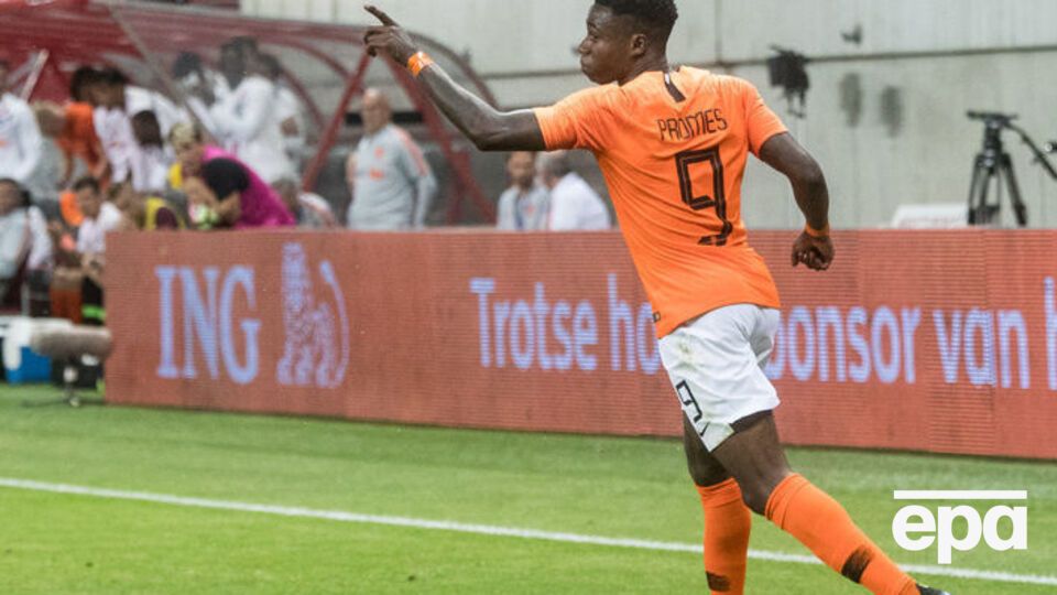 Квинси Промеса после драки задержали полицейские