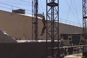 Робот-акробат зможе робити смертельно небезпечні трюки замість людей