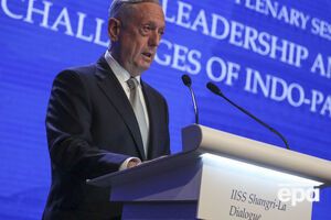 По мнению Мэттиса (на фото), путь к переговорам между Ким Чен Ыном и Трампом будет "в лучшем случае ухабистым"