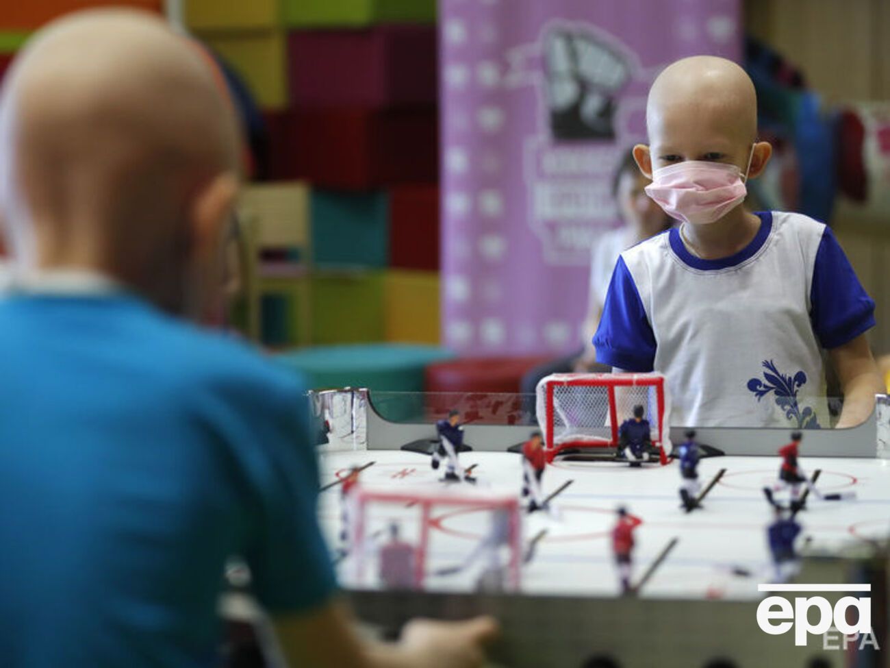 По данным ученых, раковая опухоль лучше поддается химиотерапии при употреблении соды