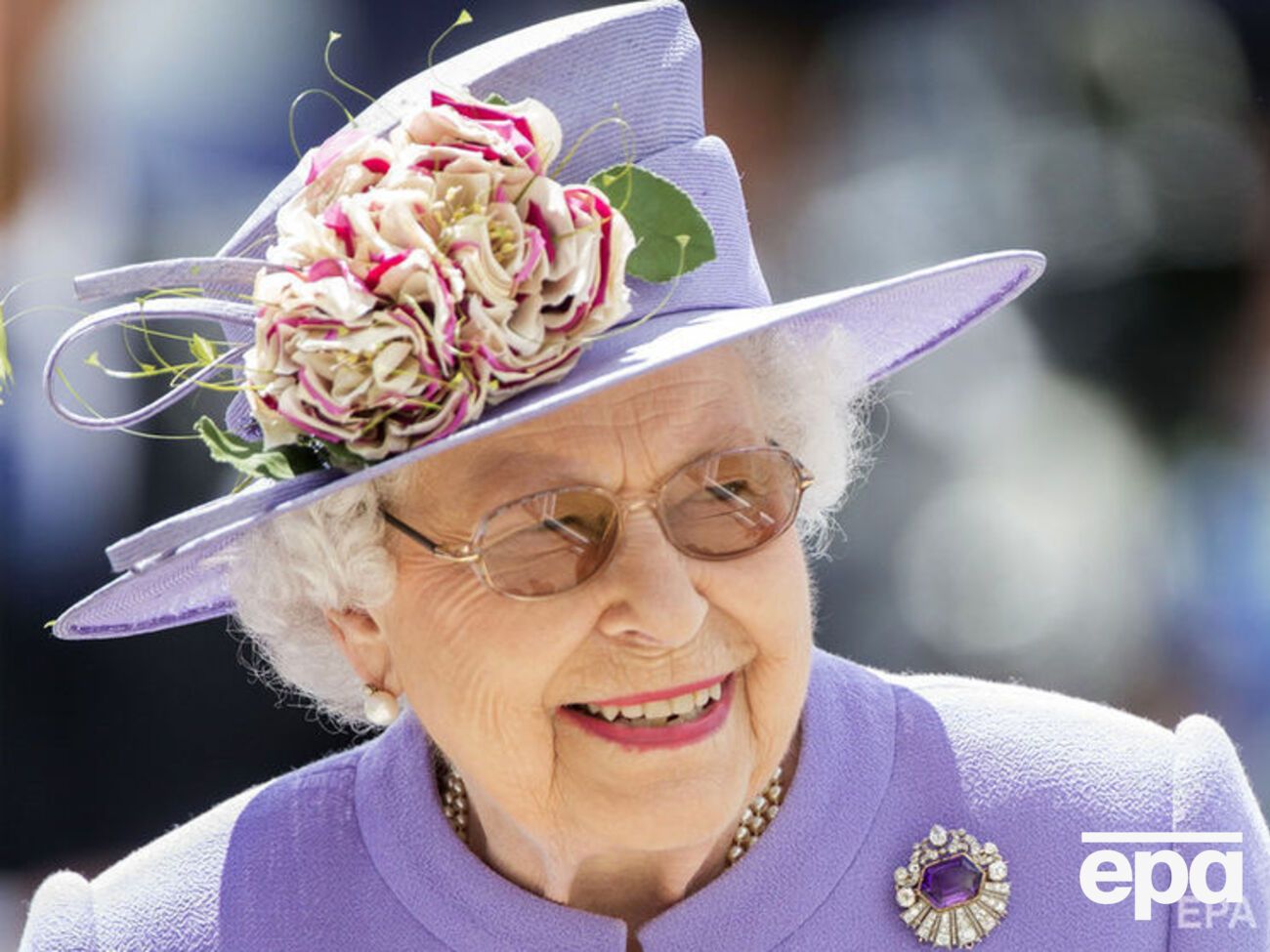 Коронация Елизаветы II состоялась&nbsp;2 июня 1953 года
