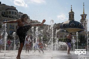 Липень – найтепліший місяць року із частими грозами та зливами, повідомили в Укргідрометцентрі