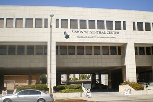 Центр Симона Визенталя был создан в США