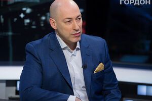 Гордон: Андрій Данилко мені одного разу сказав: "У кого є рот – той співає". Ось у кого є хоч якесь ім'я, той іде у президенти