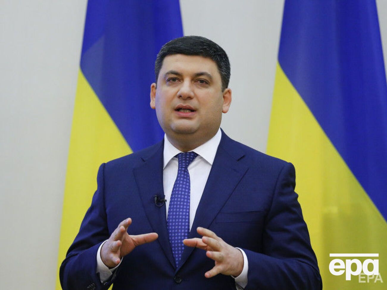 Гройсман намерен сегодня работать с руководителями парламентских фракций по поводу закона об антикоррупционном суде