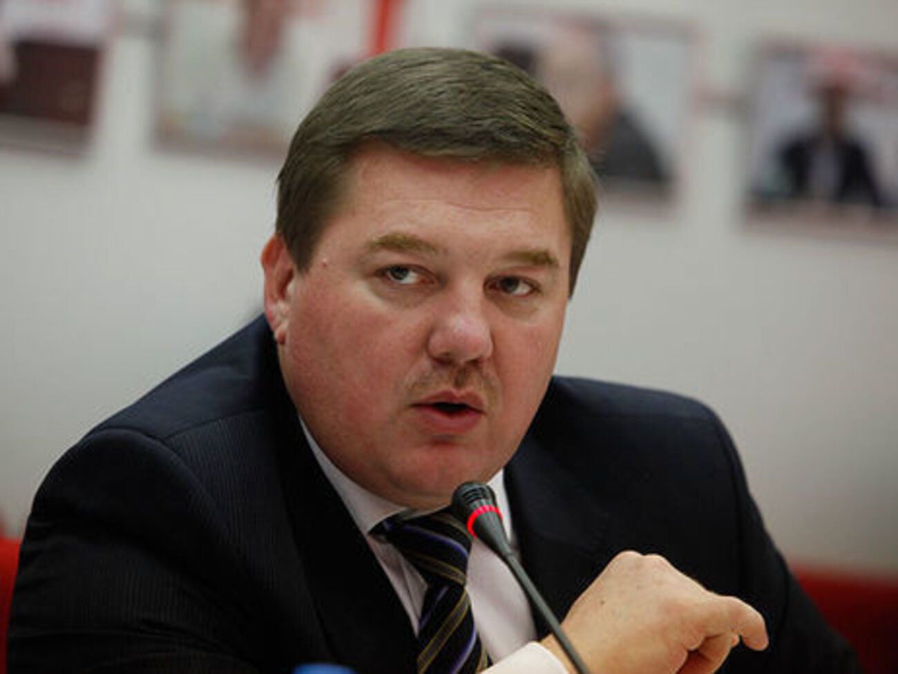 Солодко прокоментував заяву СБУ, що Герман забрав собі $10 тис.