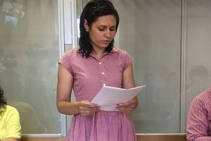 Адвокат Крисіна Тетяна Гнатюк на сьогоднішньому засіданні в Дарницькому районному суді Києва