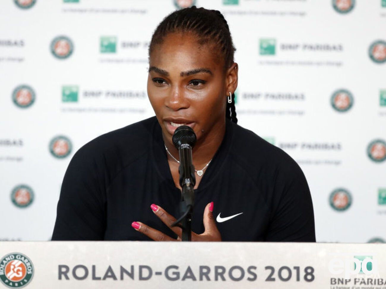 Вільямс знялася з турніру через травму