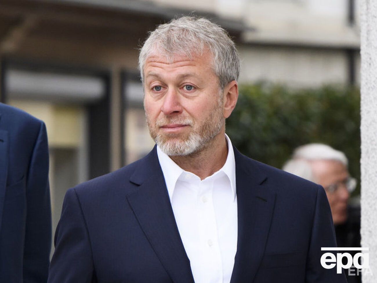 Абрамович не зможе часто бувати у Британії