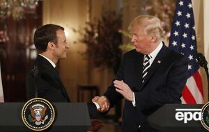 Трампа возмутила критика со стороны Макрона
