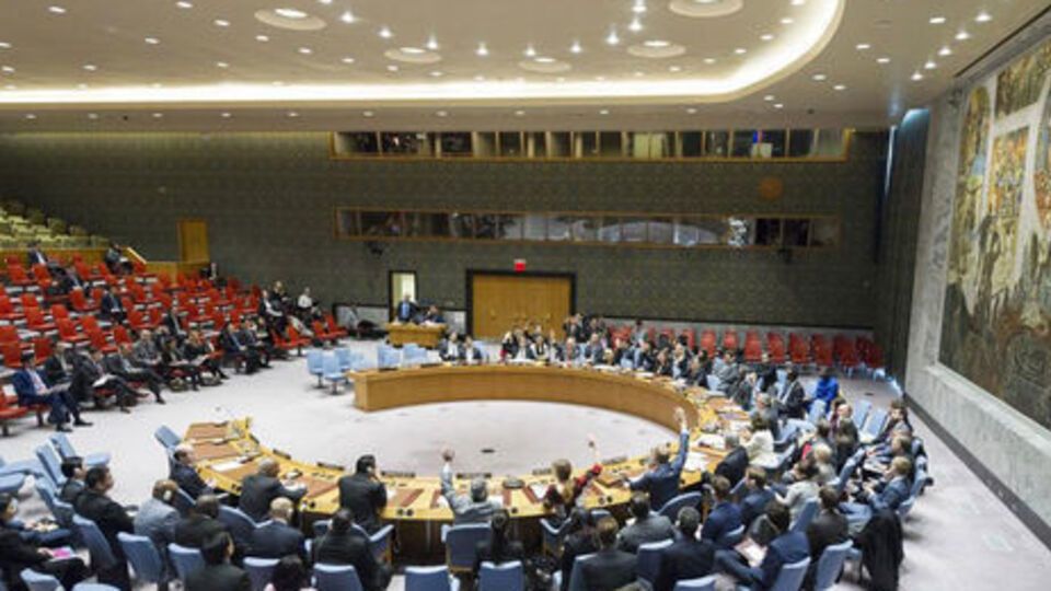 Радбез закликав сторони до негайного виведення важкого озброєння