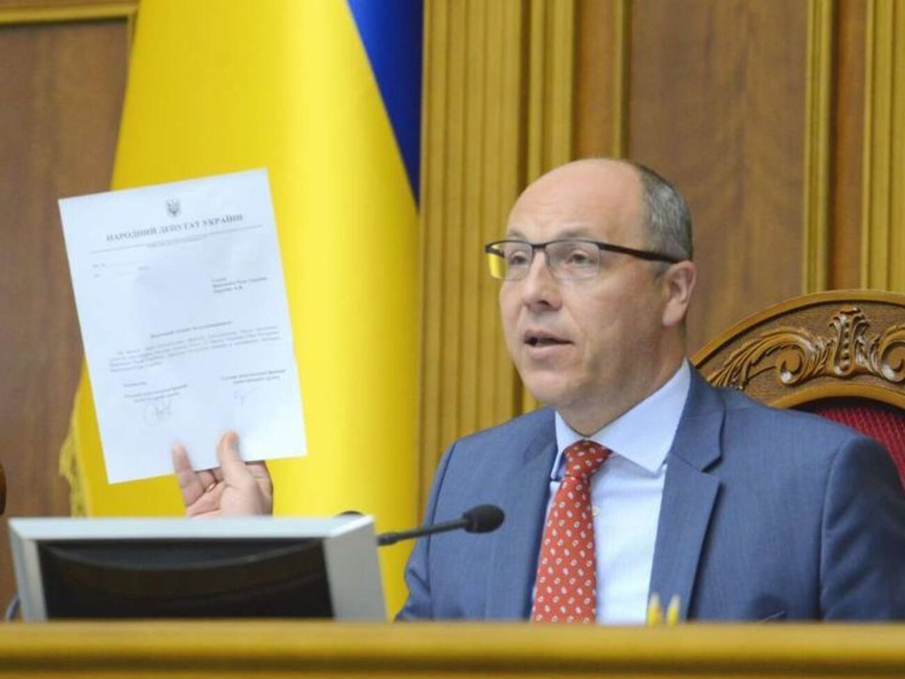 Парубий отметил, что выводы Венецианская комиссия и МВФ сделают после перевода текста закона об антикоррупционном суде