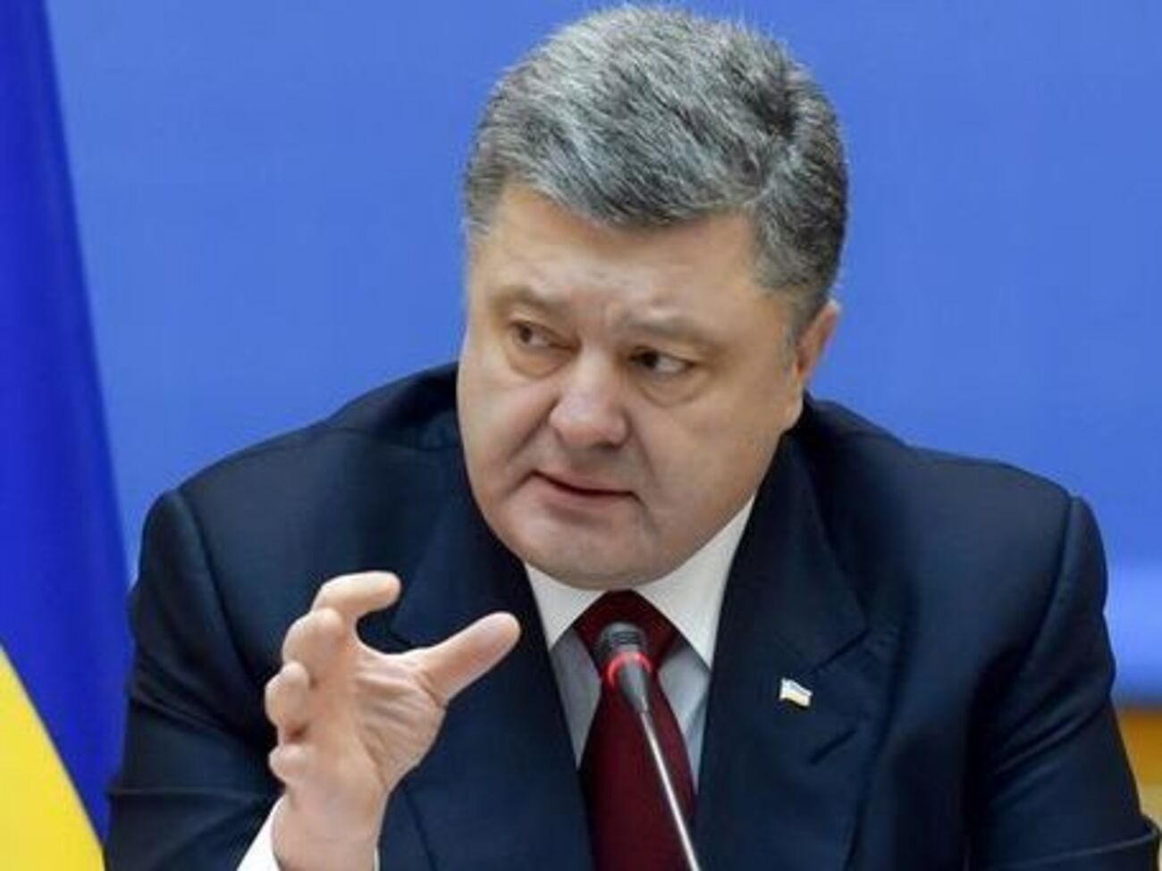 Порошенко: Прийнятий закон – це наш спільний доробок і наша спільна історія