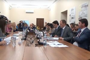 На засіданні були присутні і Лінчевський, і Супрун