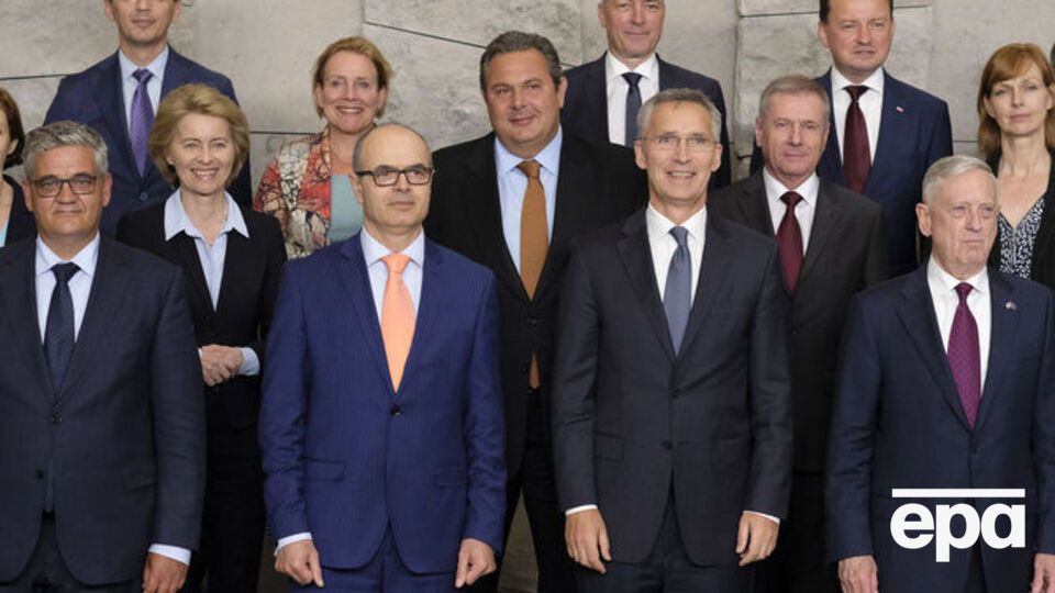 Міністри оборони країн НАТО провели зустріч у Брюсселі