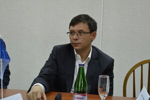 Мураєв: Для націоналістичної частини Сенцов, напевно, є героєм