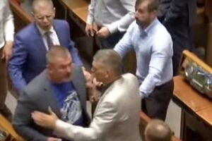 В Раде подрались депутаты