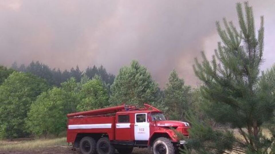 До гасіння пожежі залучено сім одиниць техніки і 35 осіб особового складу