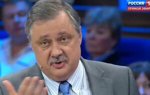 Евстафьев: Чтобы вернуться в "восьмерку", они должны подать нам заявление