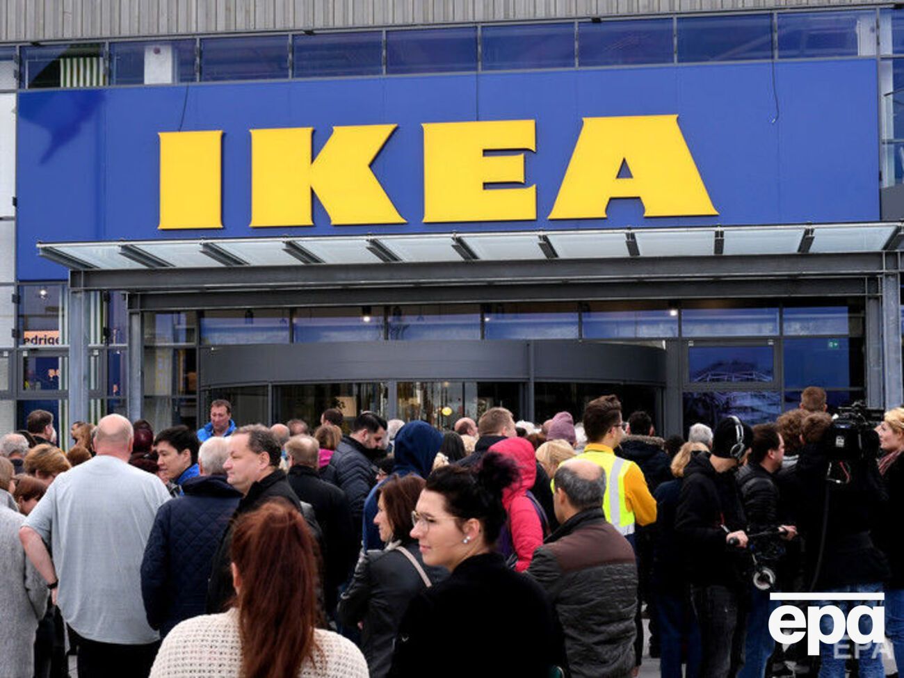 ІКЕА&nbsp;&ndash; одна из крупнейших мировых торговых сетей по продаже&nbsp;мебели&nbsp;и&nbsp;товаров для&nbsp;дома