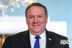По словам Помпео, США надеются, что в будущем КНДР станет надежной и безопасной страной, которая не будет нуждаться в помощи