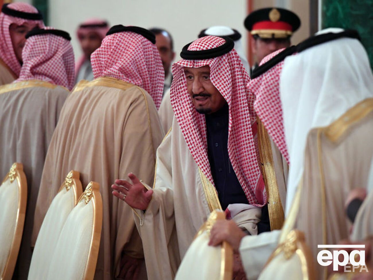 Король Саудівської Аравії Салман ібн Абдул-Азіз Аль Сауд обіцяв за необхідності використовувати резерв нафтовидобування