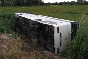 Автобус перекинувся на 395 км траси Київ – Чоп