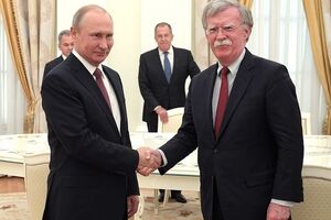 Путин встретился с Болтоном 27 июня