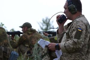Один украинский военный получил ранения