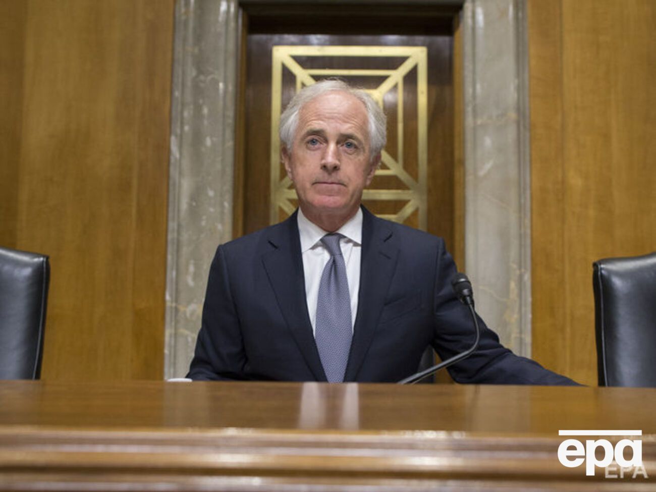 Коркер сомневается, что даже помощники Трампа знают, как тот поведет себя на переговорах с Путиным