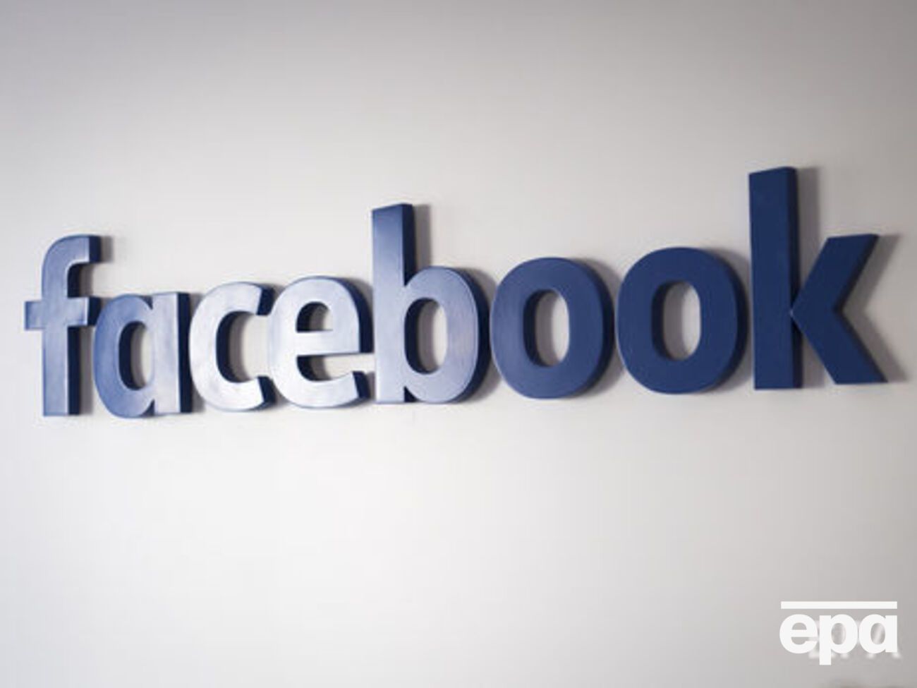 Cambridge Analytica у 2016 році зібрала особисті дані 50 млн користувачів Facebook