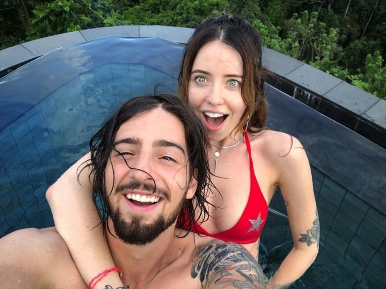 Дантес:&nbsp;Мы можем ссориться, мириться, разъезжаться по разным странам и долго не видеться, но все равно безумно любить!