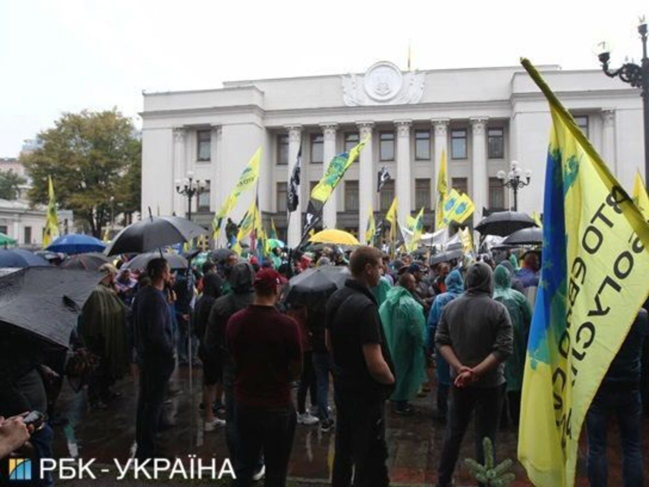 Акція автомобілістів у центрі Києва буде безстроковою, заявили в "Авто Євро Силі"