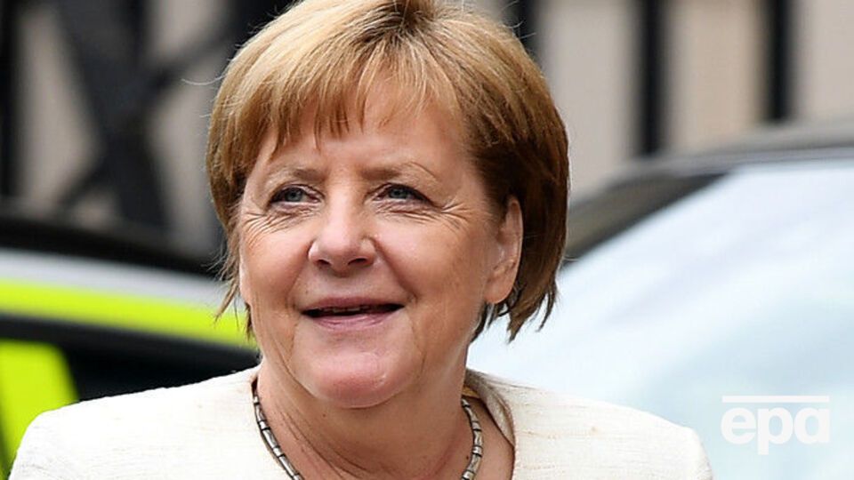 Меркель подчеркнула, что до падения Берлинской стены жила в Восточной Германии, которая контролировалась Советским Союзом