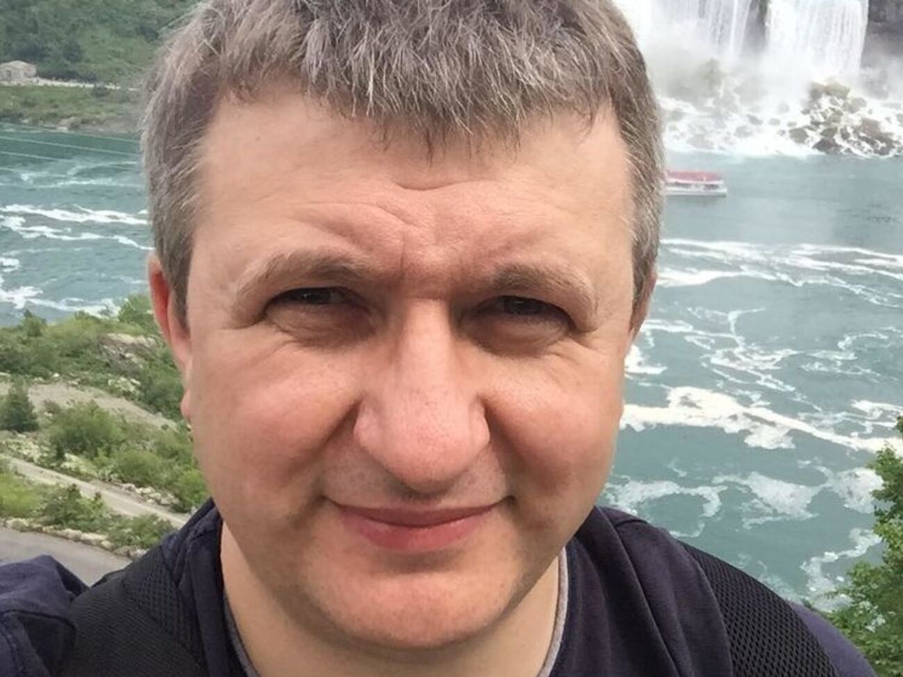 "Бляхери" – молодці, а хто сидить удома та стогне від нещасть, стогніть і страждайте. Це ваш особистий вибір