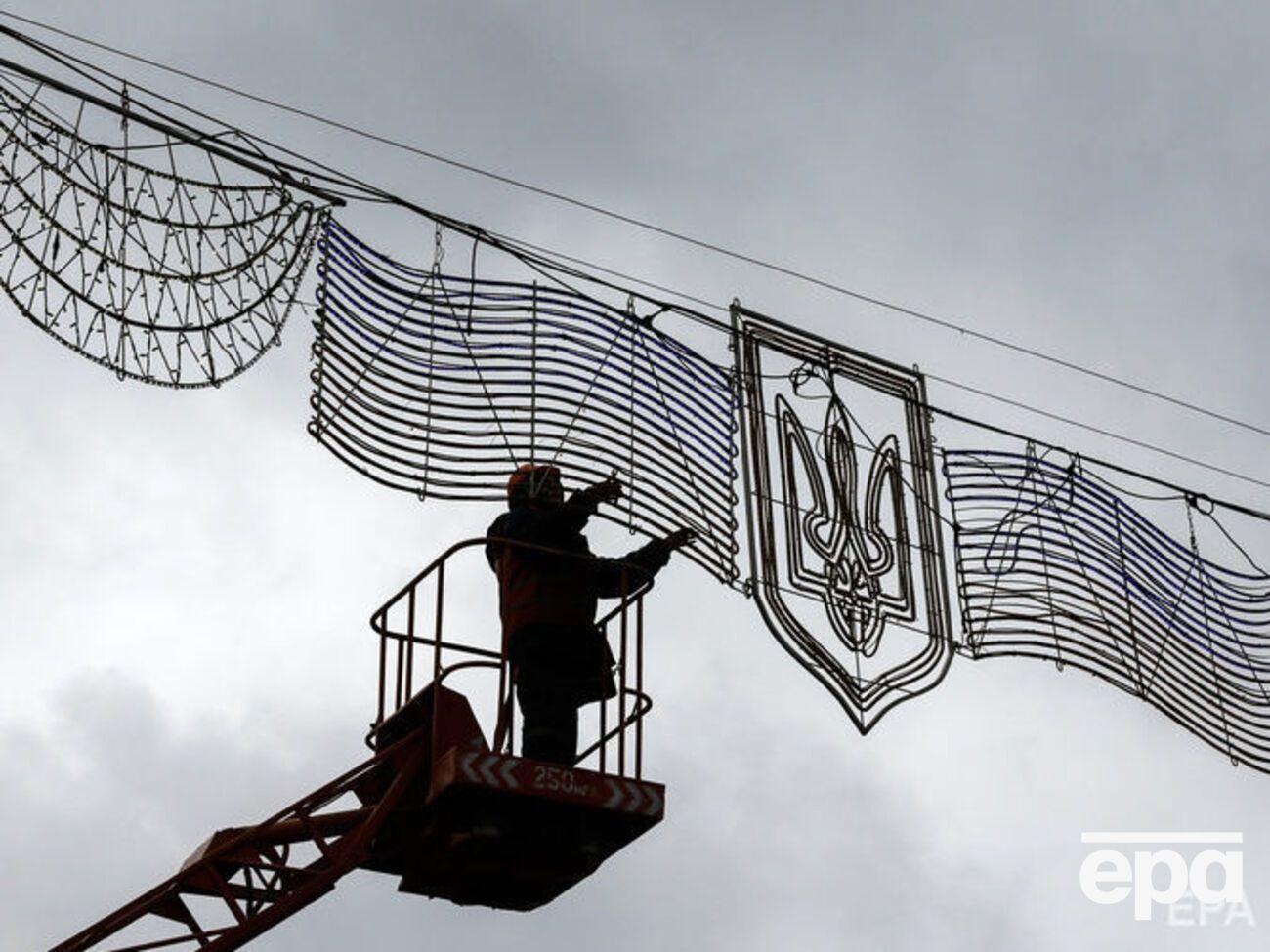 Большинство украинцев выступает за сохранение одного государственного языка