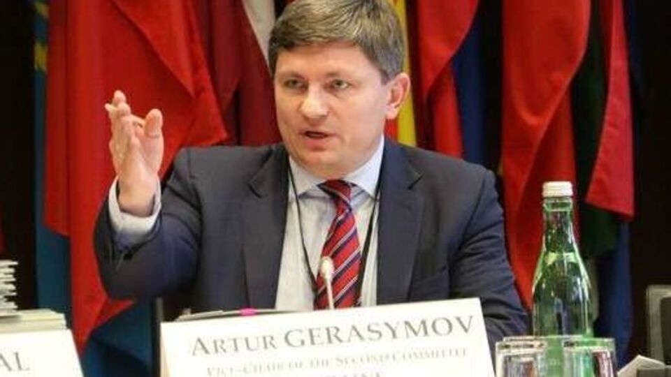 Герасимов назвал кандидата в ЦИК, которого фракция согласилась исключить из президентского списка