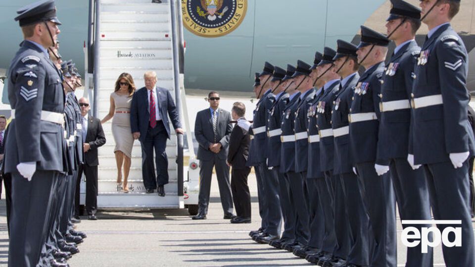 Трамп прибув до Лондона з дружиною