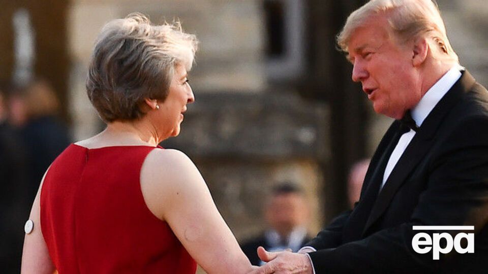 Трамп раскритиковал план Мэй по Brexit