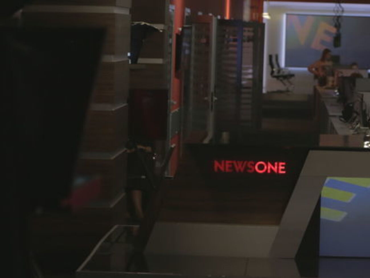 Попередження NewsOne за трансляцію в ефірі фейкової інформації залишається чинним