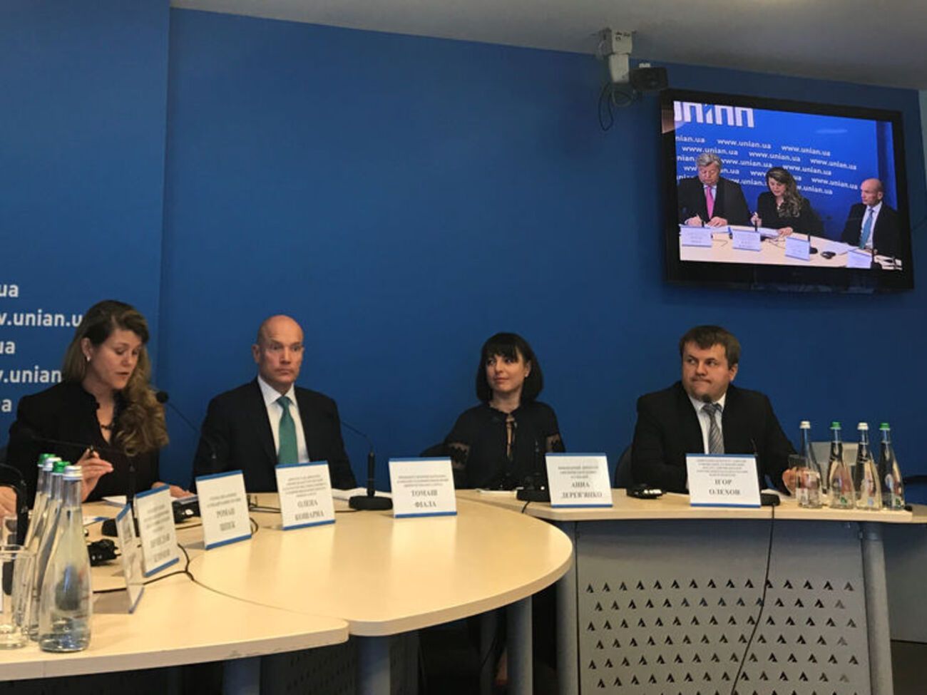 Участники мероприятия обратились к правительству, парламенту, МВФ и международным партнерам Украины с ключевыми заявлениями