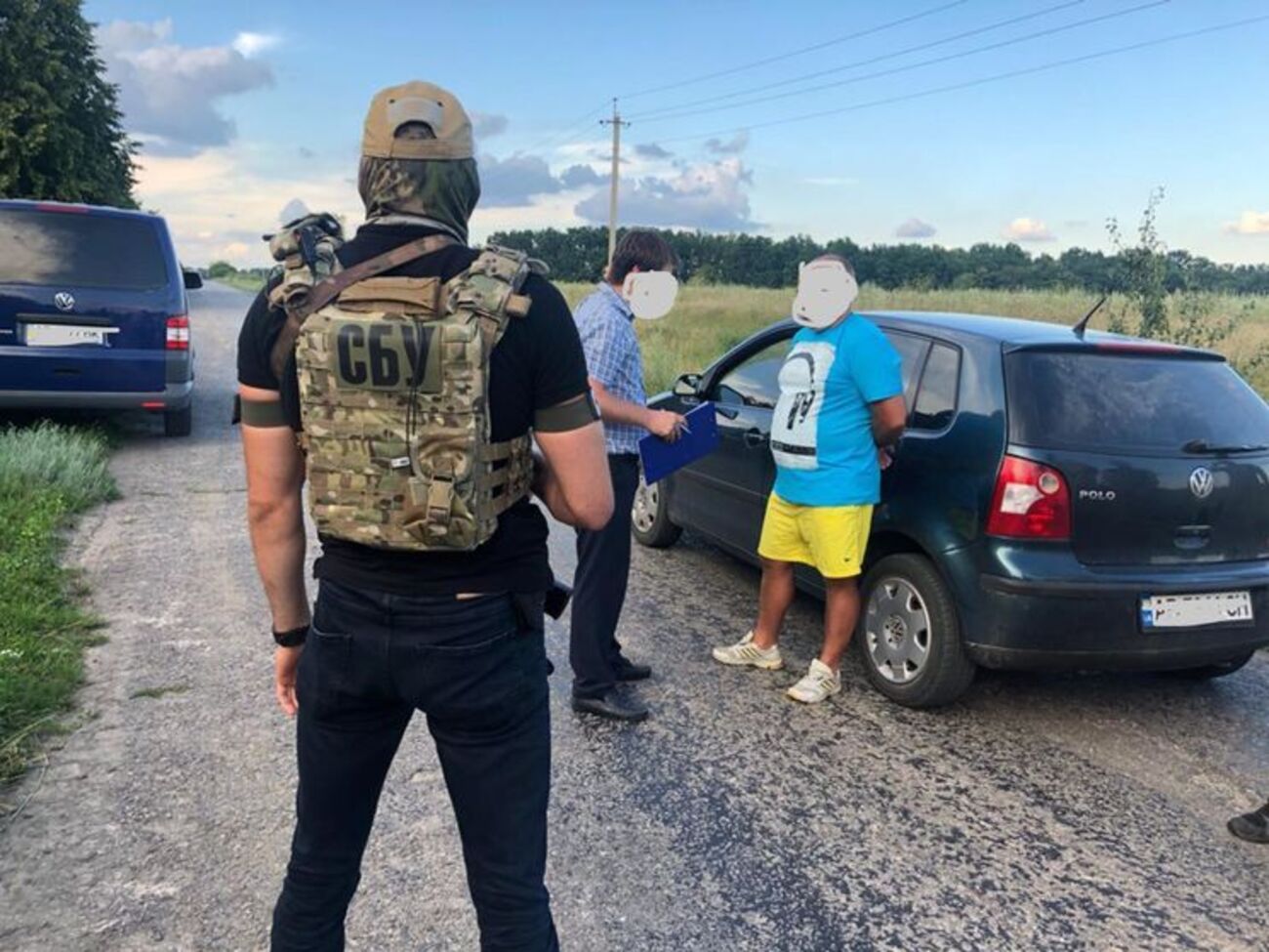 Задержанным сообщили о подозрении в совершении преступления, предусмотренного ч. 3 ст. 368 Уголовного кодекса Украины