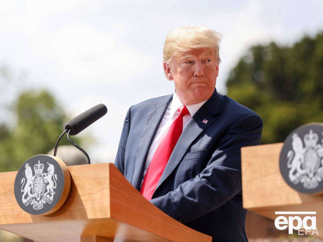 Трамп заявил, что "Северный поток&nbsp;&ndash; 2" приносит РФ большие доходы