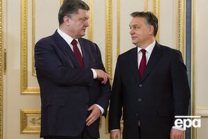 Порошенко зустрівся з Орбаном на саміті НАТО